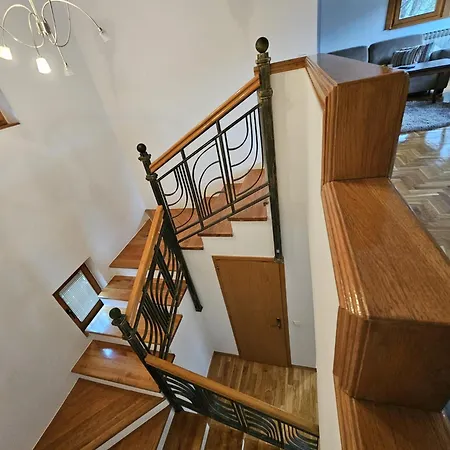 Apartment Anni *