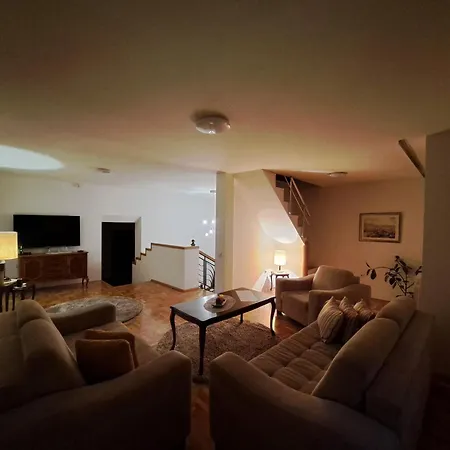 Apartment Anni